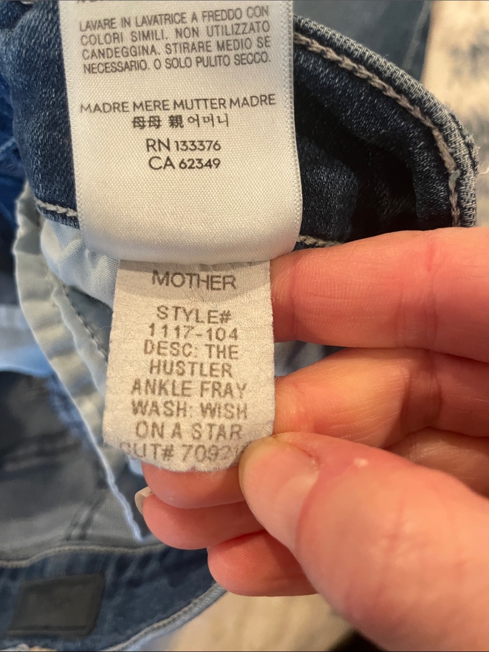 MOTHER The Hustler Ankle Fray Jeans - Picture 4 of 7